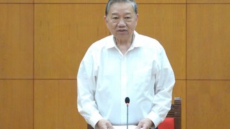 Tổng Bí thư Tô Lâm chỉ đạo Ban Thường vụ Đảng ủy Chính phủ tập trung nguồn lực nghiên cứu triển khai một số định hướng về quan hệ thương mại quốc tế và kết nối thương mại với đối tác quan trọng trong thời gian tới.