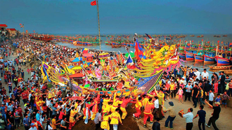 Lễ hội cầu Ngư tại xã Ngư Lộc, huyện Hậu Lộc, tỉnh Thanh Hóa.