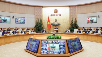 Quang cảnh một phiên họp Chính phủ thường kỳ.