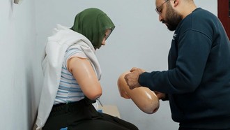 Cô Ola Jamal buộc phải bỏ lại một phần thân thể để giữ lấy mạng sống.