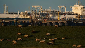 Châu Âu giữa “gọng kìm” địa chính trị và cuộc khủng hoảng năng lượng mới