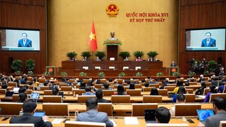 Quang cảnh Phiên bế mạc Kỳ họp thứ Nhất, Quốc hội khoá XVI.