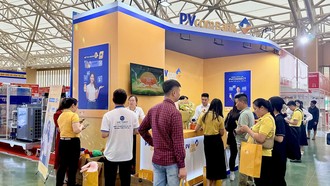 PVcomBank đồng hành cùng khách hàng trong hành trình hiện thực hóa nhu cầu nhà ở tại triển lãm Vietbuild.