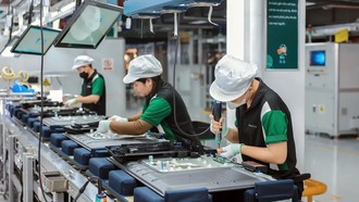 Vốn đầu tư của Việt Nam ra nước ngoài tăng gấp 2,3 lần so với cùng kỳ năm ngoái
