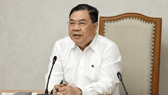 Phó Thủ tướng Thường trực Chính phủ Phạm Gia Túc làm việc với Bộ Công Thương về thực hiện cắt giảm, đơn giản hóa thủ tục hành chính, điều kiện kinh doanh. 