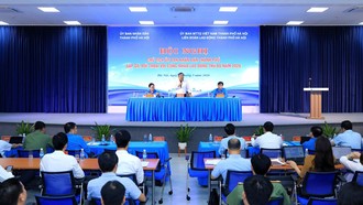 Đại biểu tham dự buổi đối thoại.
