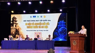 Đại biểu và khách mời chia sẻ nhiều nghiên cứu, tham luận có giá trị tại Hội thảo Di sản và chuyển đổi số: Thách thức và cơ hội.