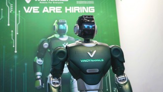 Robot hình người thông minh Dyno được phát triển với định hướng trở thành trợ lý đa nhiệm trong môi trường sống hiện đại