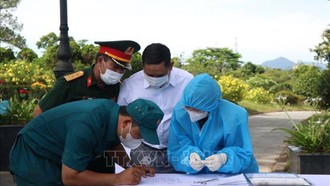 Triển khai số hóa thông tin các hài cốt liệt sĩ tại Nghĩa trang Liệt sĩ Thành phố Huế.