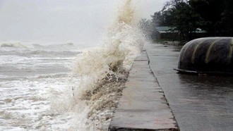 Chủ động ứng phó với áp thấp nhiệt đới trên Biển Đông