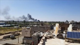 Saudi Arabia tấn công thủ đô của Yemen