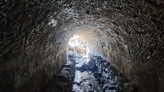 Phát hiện đường nước ngầm thời La Mã hiếm gặp