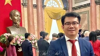 Ông Phạm Khánh Nam - Tổng Biên tập Tạp chí Hương Việt tại CHLB Đức. Ảnh: TTXVN phát