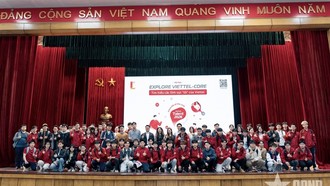 Loạt chương trình nhân tài của Viettel thu hút đông đảo sinh viên tham gia.