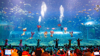 Phú Quốc United Center: Từ “tâm điểm không ngủ” đến “vũ trụ lễ hội” bùng nổ