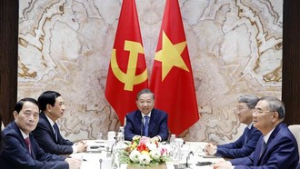 Tổng Bí thư, Chủ tịch nước Tô Lâm điện đàm trực tuyến với Tổng thống Liên bang Thụy Sĩ Guy Parmelin. Ảnh: Thống Nhất