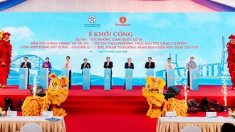 Dự án trục không gian quốc lộ 1A gắn với chỉnh trang và tái thiết đô thị theo phương thức đối tác công tư (PPP), loại hợp đồng xây dựng - chuyển giao (BT), đoạn từ đường Vành đai 1 đến nút giao Cầu Giẽ chính thức được khởi công