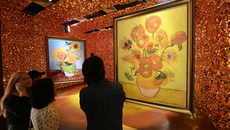 Bước vào thế giới hội họa Van Gogh giữa lòng Hà Nội