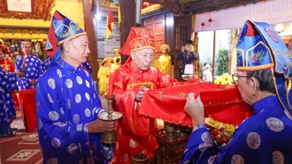 Thiêng liêng lễ dâng hương kỷ niệm 909 năm ngày hóa Hoàng Thái hậu Ỷ Lan