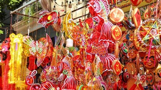 Muôn sắc màu Trung thu phố cổ