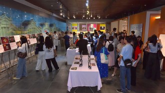 Toàn cảnh không gian trưng bày.