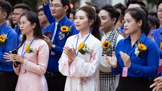 Ca sĩ Phương Mỹ Chi được UBND TP. Hồ Chí Minh tuyên dương danh hiệu Thanh niên Tiên tiến 2026