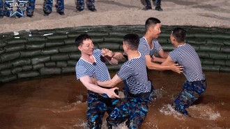 Tập 3 Sao Nhập Ngũ 2026: Quốc Trường thắng lớn, Erik “lăn xả” hết mình