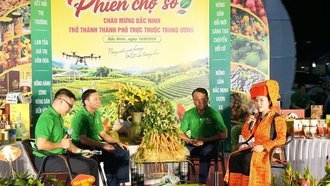 Các đại biểu tham gia chia sẻ tại phiên livestream “Phiên chợ nông sản an toàn tỉnh Bắc Ninh năm 2026.” (Ảnh: Đồng Thúy/TTXVN)