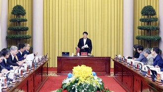 Chủ tịch nước Lương Cường chủ trì họp với Văn phòng Chủ tịch nước về công tác chuẩn bị đón Tết Nguyên đán Bính Ngọ 2026. 