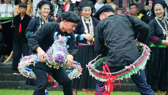 Nhiều hoạt động hấp dẫn tại Làng văn hóa các dân tộc dịp Tết Bính Ngọ