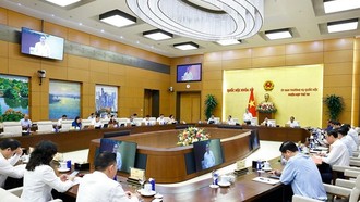 Chủ tịch Quốc hội Trần Thanh Mẫn phát biểu khai mạc phiên họp thứ 56 của Uỷ ban Thường vụ Quốc hội. 