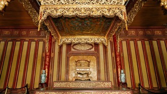 Bảo tồn tối đa yếu tố gốc khi phục chế Bảo vật quốc gia "Ngai vua triều Nguyễn"