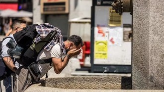 Dấu hiệu hạ nhiệt nắng nóng tại một số nước châu Âu