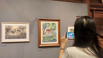 Thông qua việc trưng bày các tác phẩm thuộc nhiều giai đoạn và chất liệu khác nhau, Ban Tổ chức mong muốn khẳng định vai trò then chốt của nghệ thuật trong việc gìn giữ, diễn giải và làm mới các giá trị di sản.