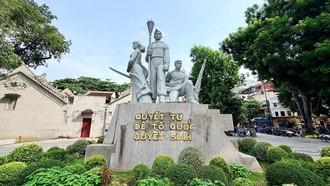 Di dời tượng đài "Quyết tử để Tổ quốc quyết sinh" về Bộ Tư lệnh Thủ đô Hà Nội 