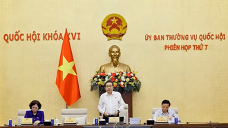 Chủ tịch Quốc hội Trần Thanh Mẫn phát biểu khai mạc Phiên họp thứ 7 của Ủy ban Thường vụ Quốc hội. 