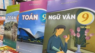Sẽ sử dụng bộ sách giáo khoa mới, thống nhất toàn quốc từ năm học 2028-2029