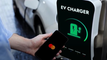 Các giải pháp thanh toán được thiết kế chuyên biệt giúp nâng cao khả năng theo dõi chi tiêu, kiểm soát vận hành và phân tích dữ liệu trong quản lý đội xe hiện đại.