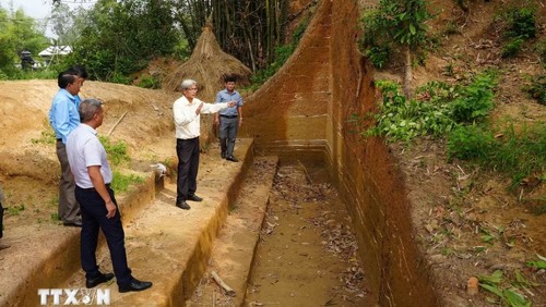 Lên phương án bảo vệ di tích Thành cổ Châu Sa