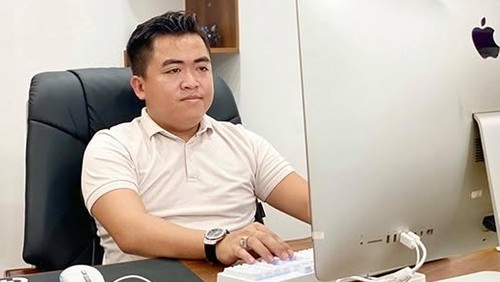 Tác giả Nguyễn Nam