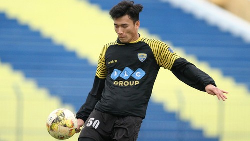 Sự thật thông tin HAGL chiêu mộ thủ môn Bùi Tiến Dũng