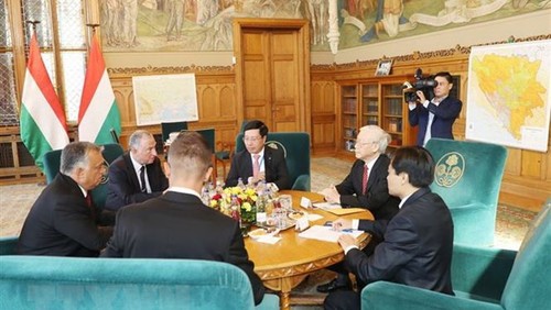 Tổng Bí thư Nguyễn Phú Trọng hội đàm riêng với Thủ tướng Hungary Viktor Orban.