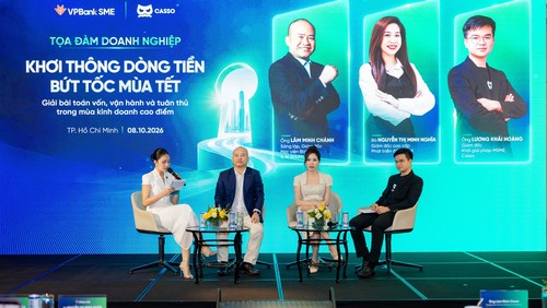 Các chuyên gia tham gia tọa đàm (từ phải sang trái): ông Lương Khải Hoàng, bà Nguyễn Thị Minh Nghĩa và ông Lâm Minh Chánh