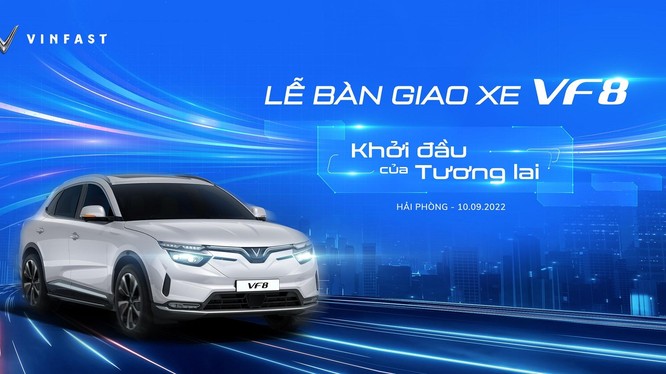 VinFast chuẩn bị bàn giao lô xe điện VF 8 đầu tiên vào ngày 10/9