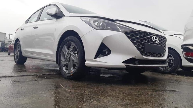 Hyundai Accent 2021 đã có mặt tại đại lý, sẵn sàng ra mắt khách hàng