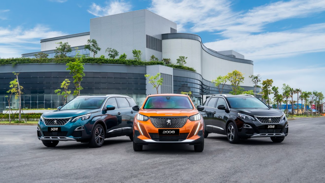 Peugeot tạo 'cú hích' cuối năm, giao xe trước thềm năm mới