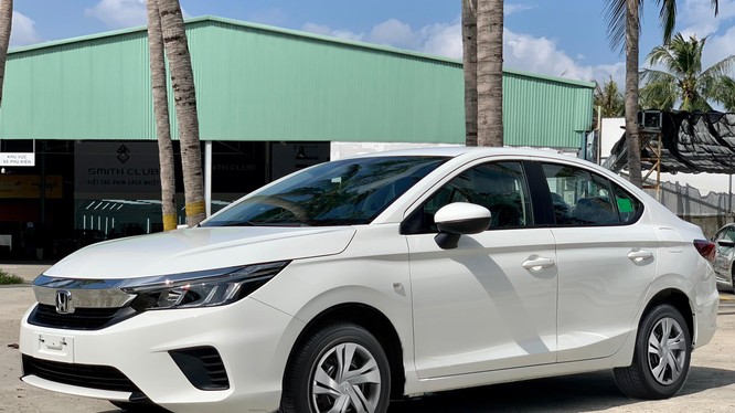 Honda City có thêm bản giá rẻ, quyết dành 'ngôi vương' trong phân khúc