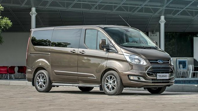 Ford Tourneo ngừng lắp ráp tại Việt Nam vì ế ẩm do dịch COVID-19