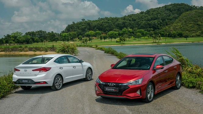 Hyundai KONA & Elantra khuyến mại tới 40 triệu đồng