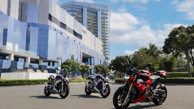 BMW S1000R hoàn toàn mới chính thức ra mắt tại Việt Nam